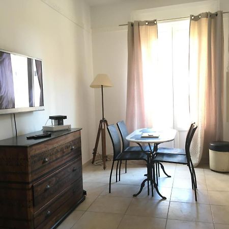 Pres De La Plage Ensoleille Διαμέρισμα Ζουάν λε Πιν Εξωτερικό φωτογραφία
